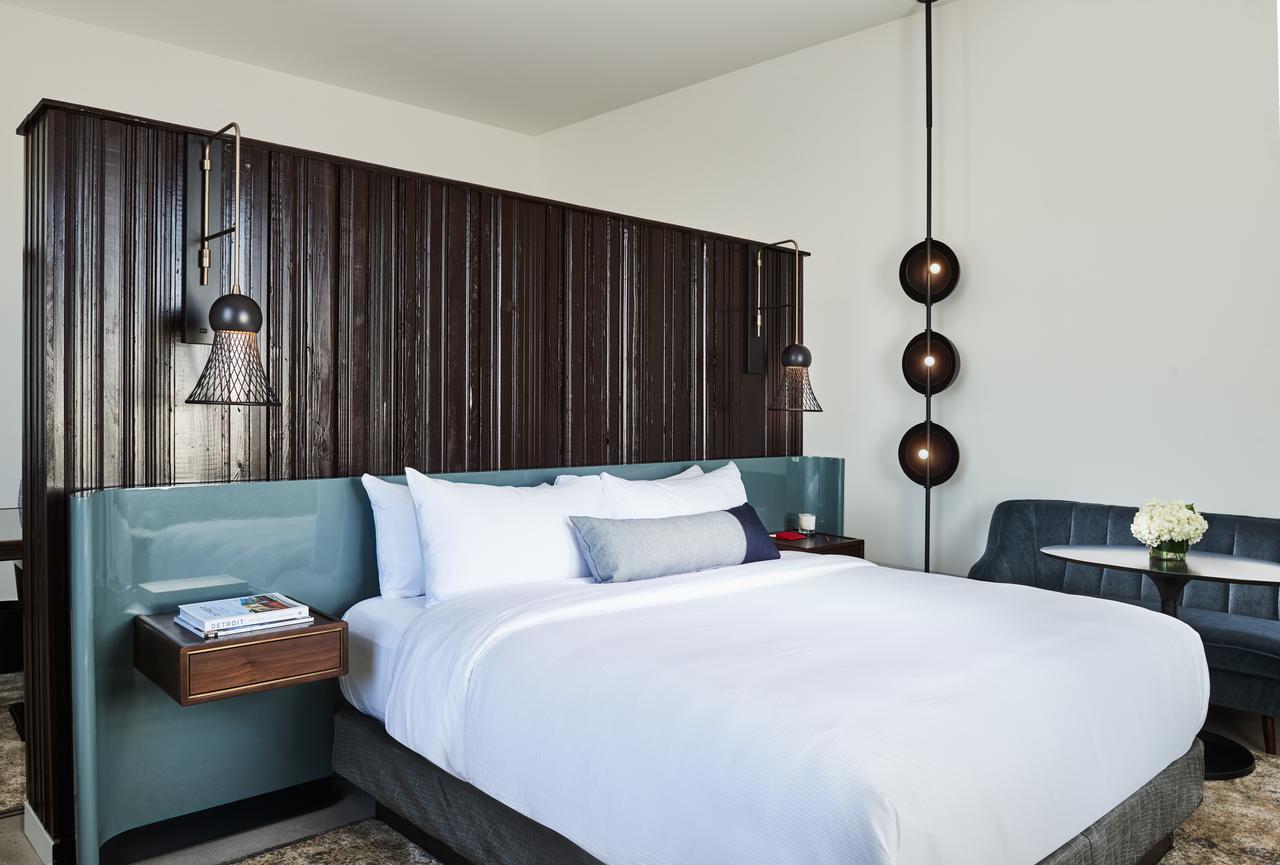 Foundation 4* Detroit